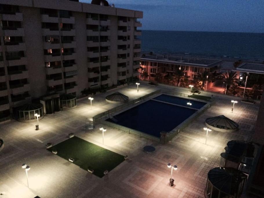 Apartamento Frente Al Mar En Playa Patacona Valencia Exteriör bild